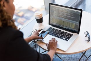 (用友财务软件官网首页)深入解析用友财务软件，功能、应用与常见问题解答